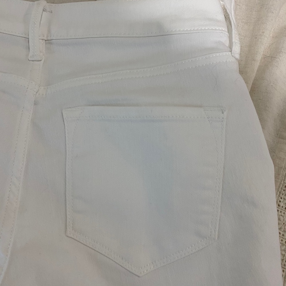 EUC OLD NAVY JEANS CURVY MIDRISE SIZE 2 - Picture 3 of 5